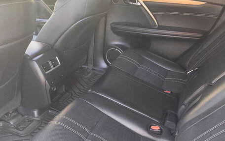 Lexus RX IV рестайлинг, 2018 год, 4 225 000 рублей, 11 фотография