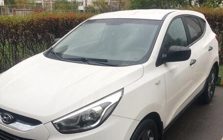 Hyundai ix35 I рестайлинг, 2013 год, 1 250 000 рублей, 2 фотография