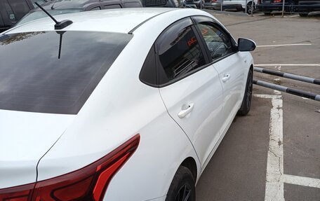 Hyundai Solaris II рестайлинг, 2020 год, 1 699 000 рублей, 4 фотография