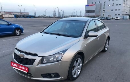 Chevrolet Cruze II, 2012 год, 730 000 рублей, 3 фотография