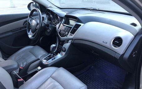 Chevrolet Cruze II, 2012 год, 730 000 рублей, 10 фотография