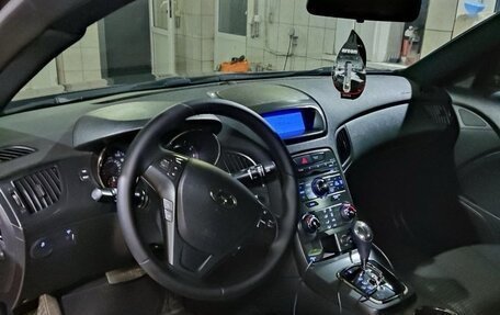 Hyundai Genesis Coupe I рестайлинг, 2010 год, 1 400 000 рублей, 6 фотография