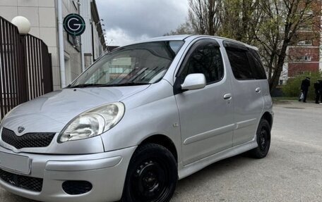 Toyota FunCargo, 2000 год, 520 000 рублей, 2 фотография