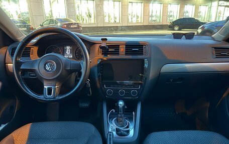 Volkswagen Jetta VI, 2012 год, 1 090 000 рублей, 8 фотография