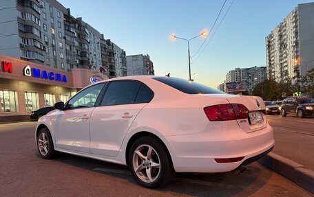 Volkswagen Jetta VI, 2012 год, 1 090 000 рублей, 4 фотография
