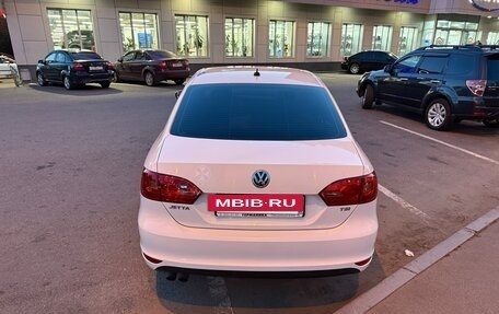 Volkswagen Jetta VI, 2012 год, 1 090 000 рублей, 5 фотография