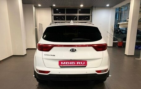 KIA Sportage IV рестайлинг, 2018 год, 1 840 000 рублей, 4 фотография