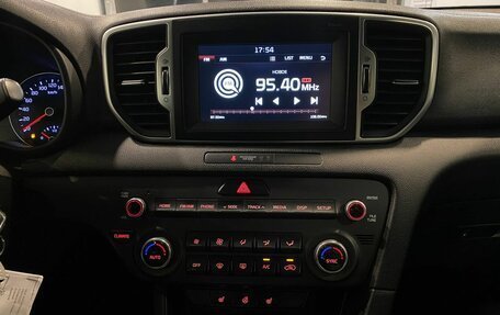 KIA Sportage IV рестайлинг, 2018 год, 1 840 000 рублей, 13 фотография