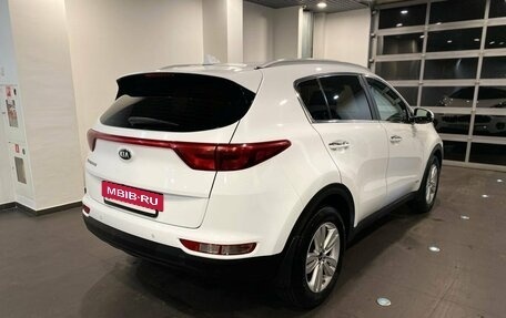 KIA Sportage IV рестайлинг, 2018 год, 1 840 000 рублей, 3 фотография