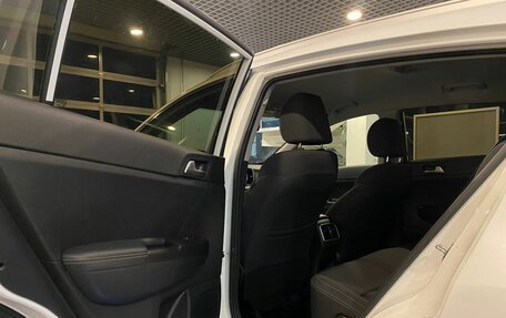 KIA Sportage IV рестайлинг, 2018 год, 1 840 000 рублей, 24 фотография