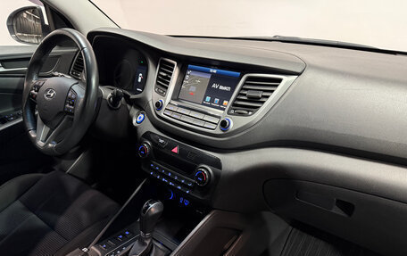 Hyundai Tucson III, 2018 год, 1 874 000 рублей, 8 фотография