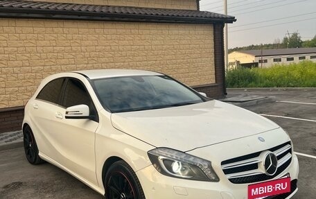 Mercedes-Benz A-Класс, 2014 год, 1 480 000 рублей, 5 фотография