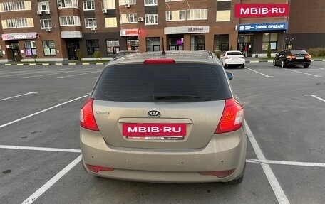 KIA cee'd I рестайлинг, 2011 год, 700 000 рублей, 6 фотография