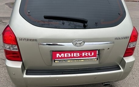 Hyundai Tucson III, 2007 год, 650 000 рублей, 2 фотография