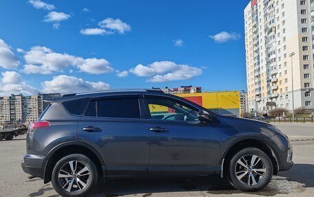 Toyota RAV4, 2016 год, 2 500 000 рублей, 8 фотография