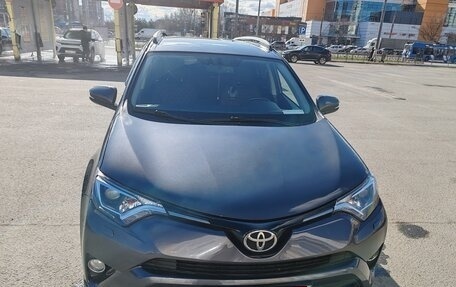 Toyota RAV4, 2016 год, 2 500 000 рублей, 6 фотография