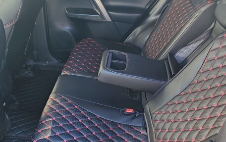 Toyota RAV4, 2016 год, 2 500 000 рублей, 19 фотография