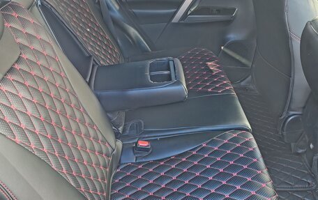 Toyota RAV4, 2016 год, 2 500 000 рублей, 18 фотография