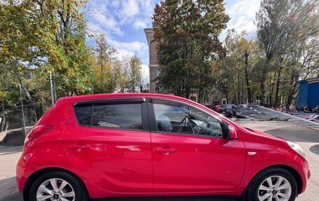 Hyundai i20 IB рестайлинг, 2010 год, 500 000 рублей, 17 фотография