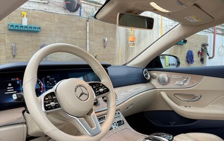 Mercedes-Benz E-Класс, 2018 год, 3 850 000 рублей, 3 фотография