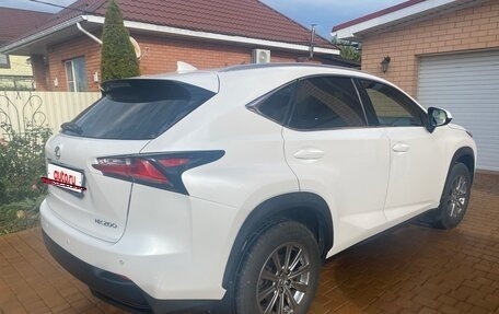 Lexus NX I, 2015 год, 2 350 000 рублей, 4 фотография