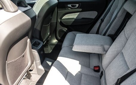 Volvo XC60 II, 2023 год, 4 466 000 рублей, 6 фотография