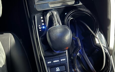 Toyota Camry, 2020 год, 2 800 000 рублей, 8 фотография