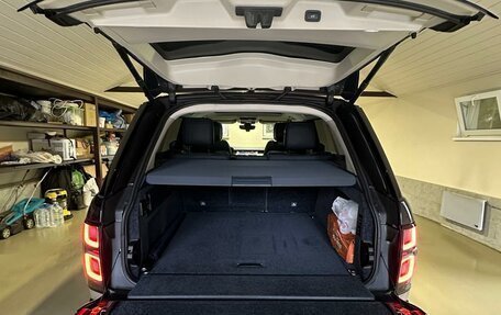 Land Rover Range Rover IV рестайлинг, 2019 год, 5 590 000 рублей, 9 фотография