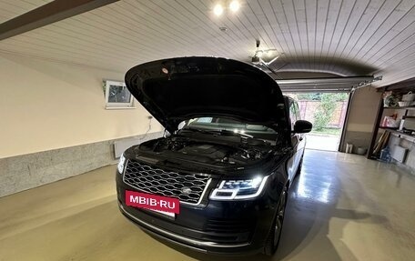 Land Rover Range Rover IV рестайлинг, 2019 год, 5 590 000 рублей, 7 фотография
