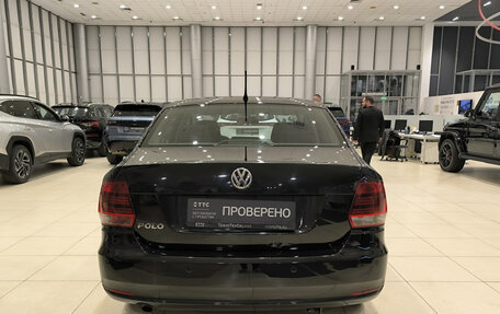 Volkswagen Polo VI (EU Market), 2016 год, 960 000 рублей, 10 фотография