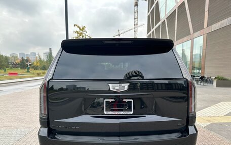 Cadillac Escalade V, 2025 год, 22 299 000 рублей, 5 фотография