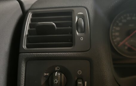 Volvo C30 I рестайлинг, 2007 год, 750 000 рублей, 24 фотография