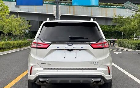 Ford Edge II рестайлинг, 2021 год, 2 445 000 рублей, 6 фотография