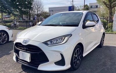 Toyota Yaris, 2022 год, 1 001 000 рублей, 1 фотография