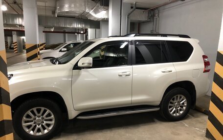 Toyota Land Cruiser Prado 150 рестайлинг 2, 2015 год, 4 320 000 рублей, 6 фотография