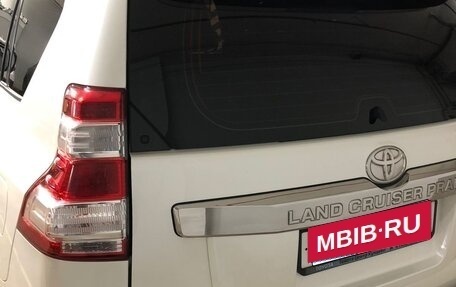 Toyota Land Cruiser Prado 150 рестайлинг 2, 2015 год, 4 320 000 рублей, 9 фотография