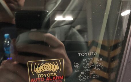 Toyota Land Cruiser Prado 150 рестайлинг 2, 2015 год, 4 320 000 рублей, 29 фотография