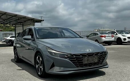 Hyundai Elantra, 2023 год, 1 240 000 рублей, 3 фотография