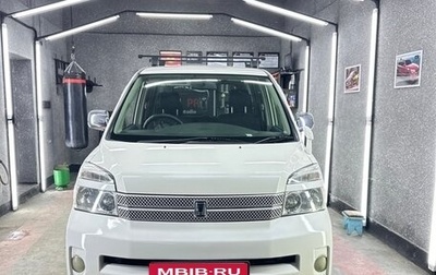 Toyota Voxy II, 2006 год, 970 000 рублей, 1 фотография