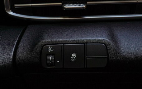 Hyundai Elantra, 2021 год, 1 950 000 рублей, 17 фотография