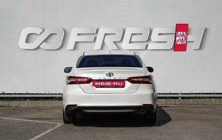Toyota Camry, 2019 год, 2 600 000 рублей, 4 фотография