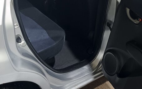 Honda Fit III, 2009 год, 700 000 рублей, 14 фотография