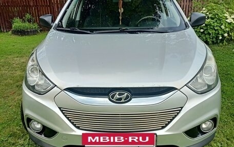 Hyundai ix35 I рестайлинг, 2012 год, 915 000 рублей, 3 фотография