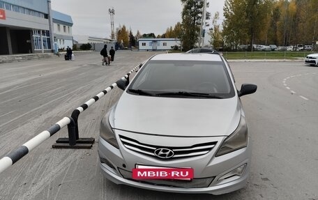 Hyundai Solaris II рестайлинг, 2014 год, 555 555 рублей, 8 фотография