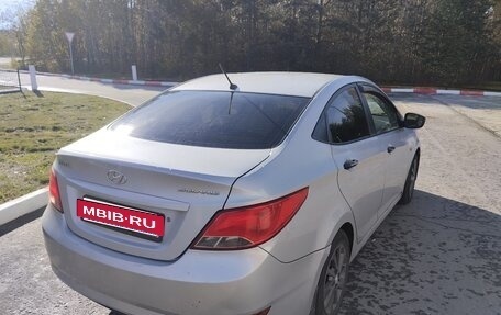 Hyundai Solaris II рестайлинг, 2014 год, 555 555 рублей, 13 фотография