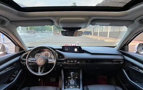 Mazda 3, 2021 год, 1 550 027 рублей, 10 фотография