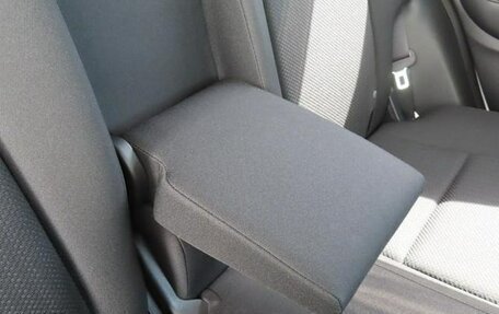 Honda Vezel, 2016 год, 1 303 000 рублей, 13 фотография