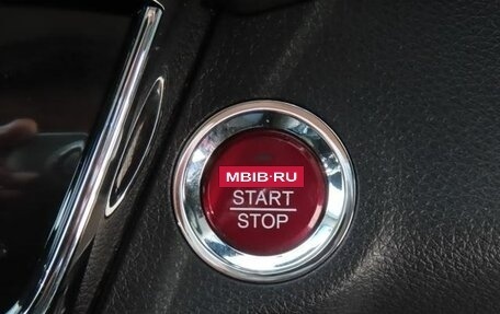 Honda Vezel, 2016 год, 1 303 000 рублей, 18 фотография