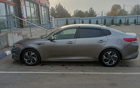 KIA Optima IV, 2018 год, 1 750 000 рублей, 2 фотография