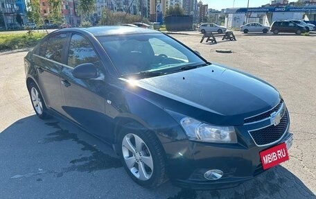 Chevrolet Cruze II, 2012 год, 675 000 рублей, 3 фотография